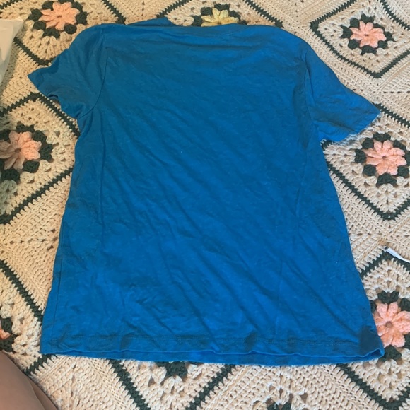Sky Blue lucky brand tee shirt - Picture 2 of 5